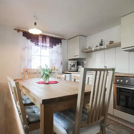 度假居 In Eibiswald